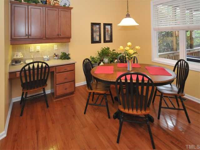 8604 Churchdown Court Raleigh, NC 27613 - Photo 6 of 12 Breakfast Area