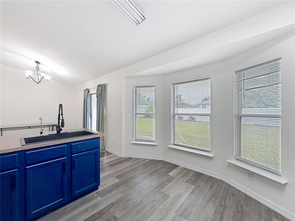 13117 Southwest 33rd Terrace Ocala, FL 34473 - Photo 9 of 26