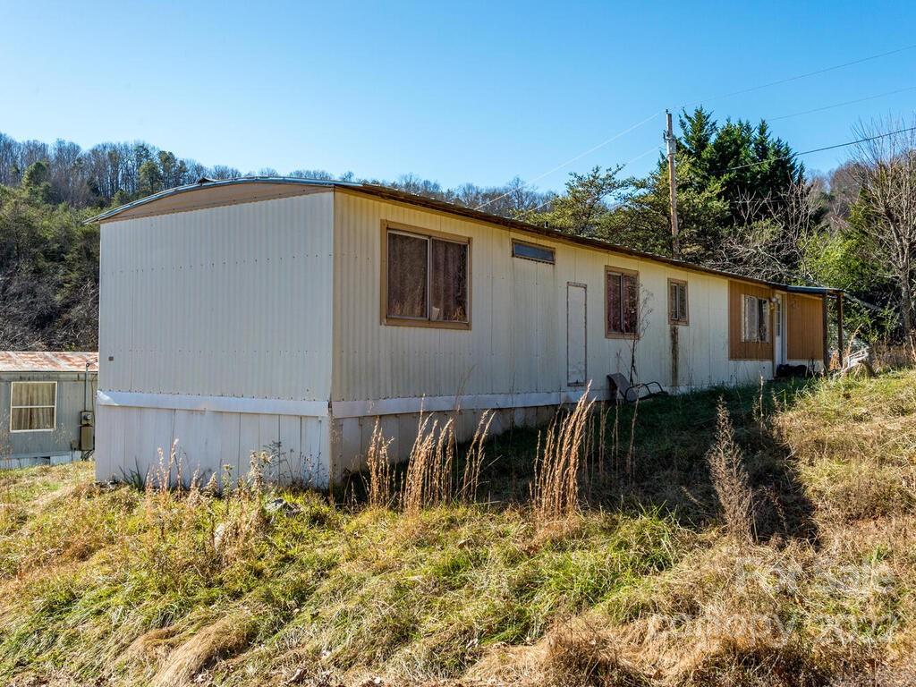 6 Tylers Run Road, Unit 12 Candler, NC 28715 - Photo 28 of 31