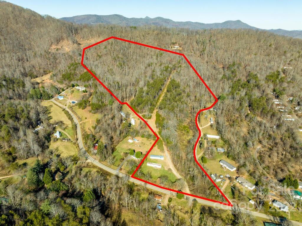 6 Tylers Run Road, Unit 12 Candler, NC 28715 - Photo 4 of 31