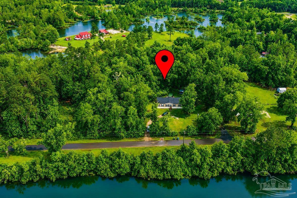 631 Campbell Road Century, FL 32535 - Photo 34 of 36