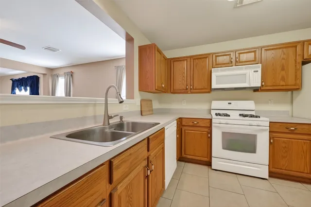 $1,850 | 16211 Cole Bridge Lane, Cypress, TX 77429