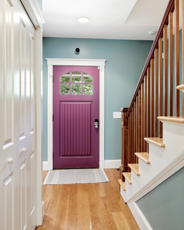 36 Sovereign Way Northampton, MA 01062 - Photo 2 of 39