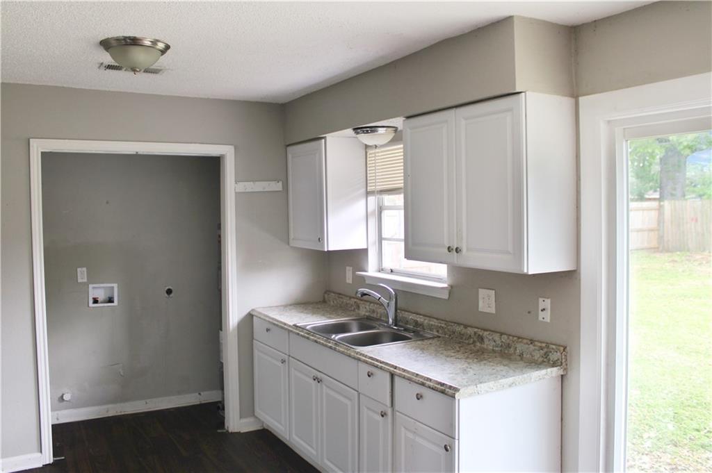 2008 South Sugar Ridge Road Laplace, LA 70068 - Photo 3 of 19 Gallery Image 3