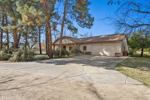 $840,000 | 7002 West Surrey Avenue, Peoria, AZ 85381