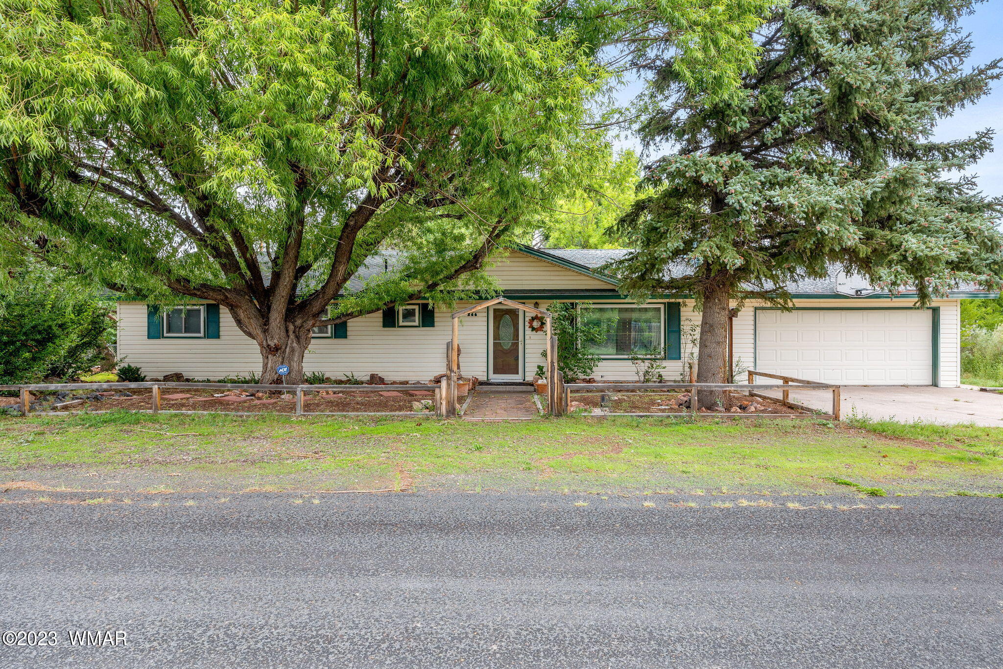 266 10th Street Eagar, AZ 85925 - Photo 6 of 30