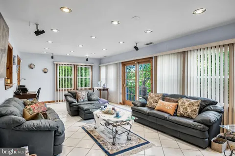 $475,000 | 245 Ashland Avenue, Cherry Hill, NJ 08003