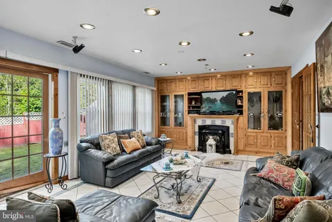 $475,000 | 245 Ashland Avenue, Cherry Hill, NJ 08003