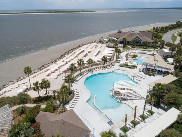 $2,495,000 | 2433 High Hammock Road, Seabrook Island, SC 29455