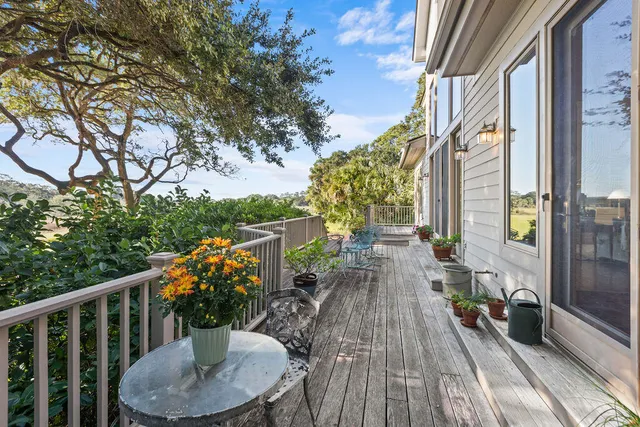 $2,495,000 | 2433 High Hammock Road, Seabrook Island, SC 29455