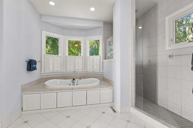 $2,495,000 | 2433 High Hammock Road, Seabrook Island, SC 29455