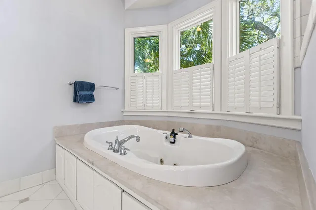 $2,495,000 | 2433 High Hammock Road, Seabrook Island, SC 29455