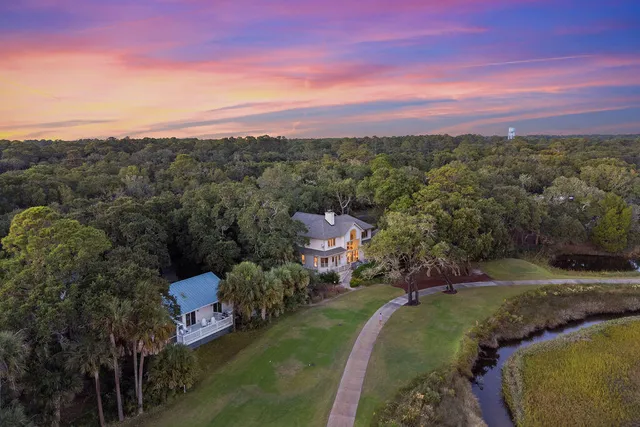 $2,495,000 | 2433 High Hammock Road, Seabrook Island, SC 29455