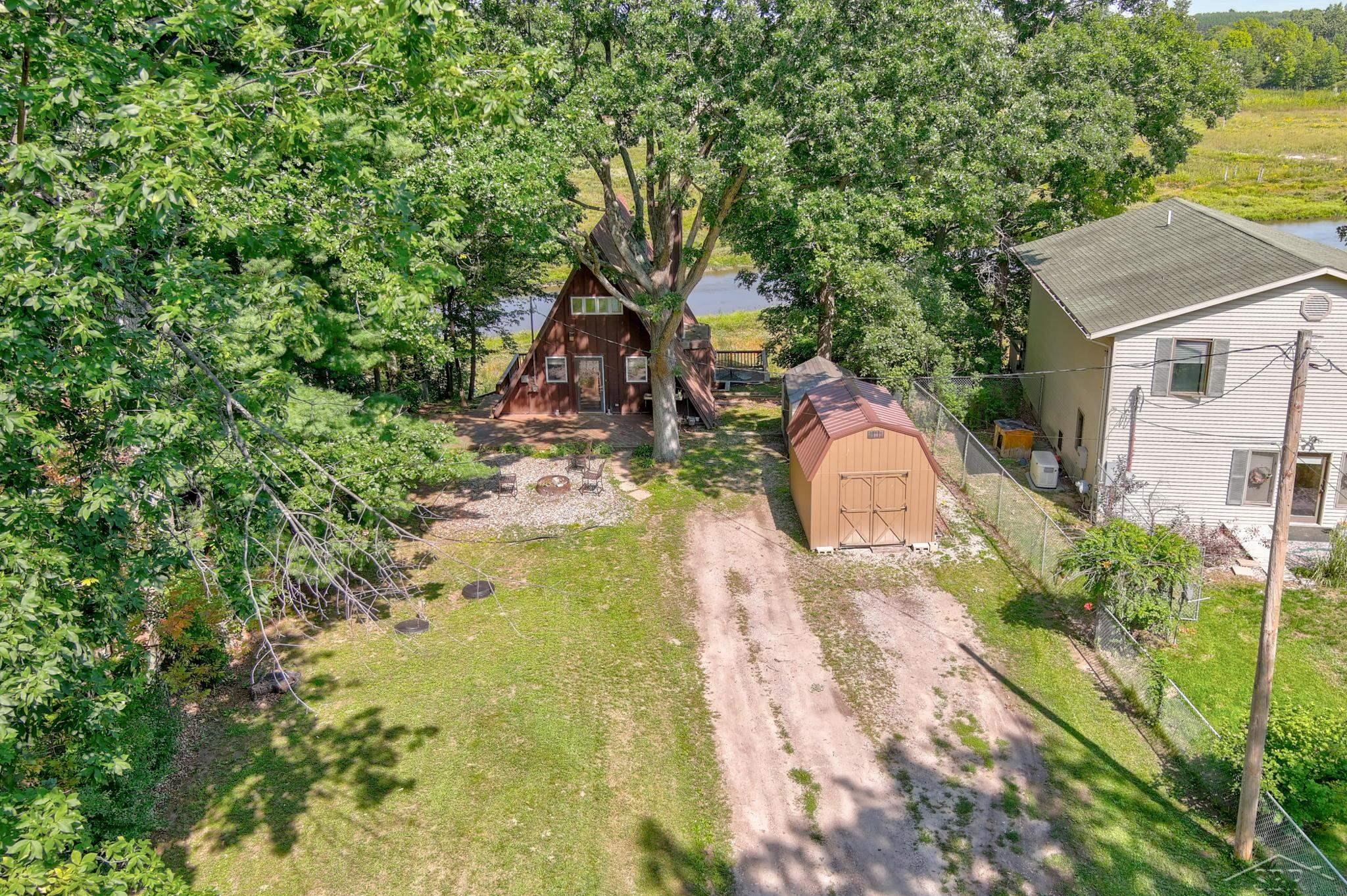 5201 Oakridge Road Beaverton, MI 48612 - Photo 49 of 49 50089510-48.JPG