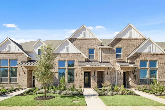 $449,990 | 329 Fields Lane, Montgomery, TX 77316