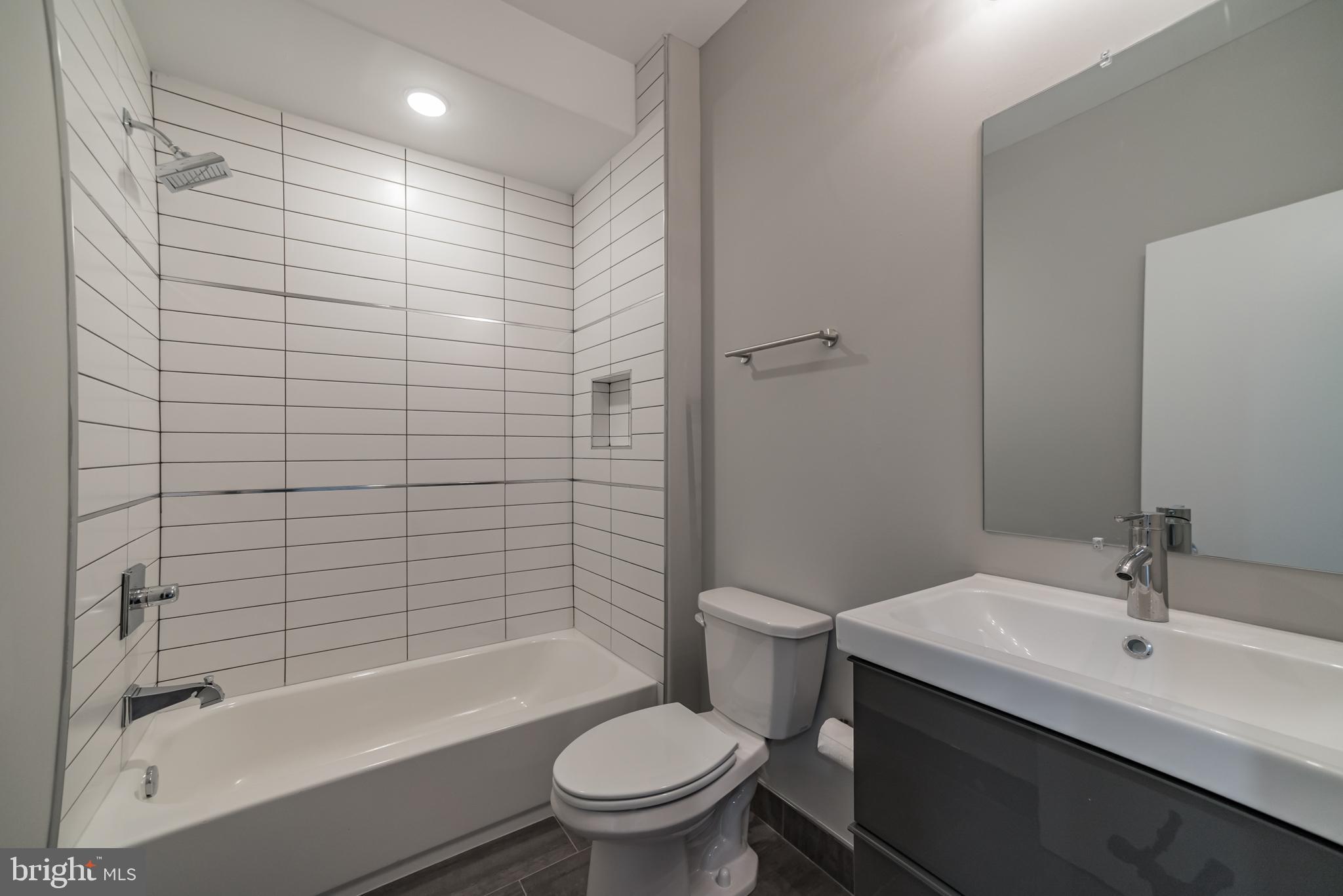 1524 South 25th Street Philadelphia, PA 19146 - Photo 34 of 48