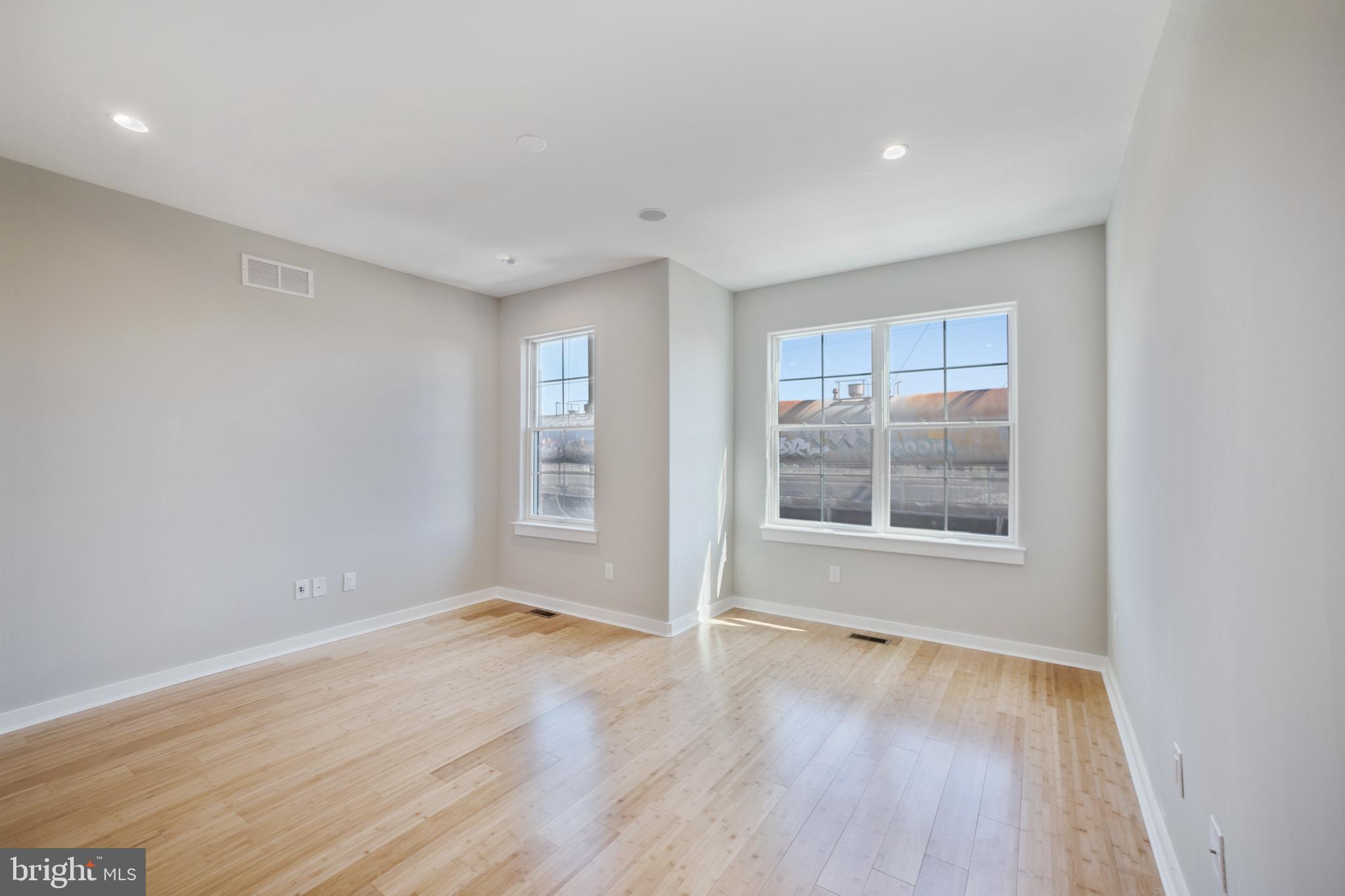 1524 South 25th Street Philadelphia, PA 19146 - Photo 36 of 48