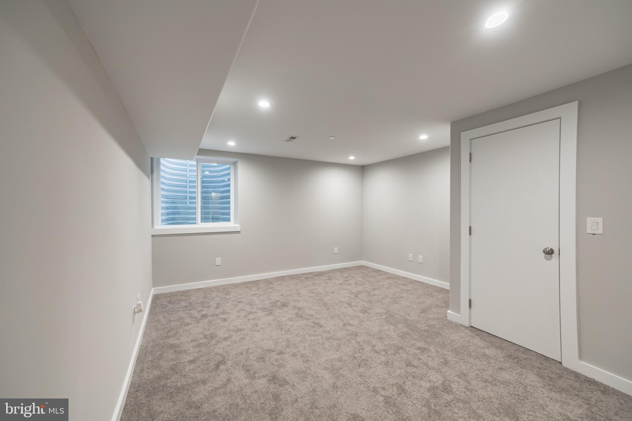 1524 South 25th Street Philadelphia, PA 19146 - Photo 47 of 48