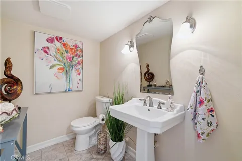 $2,995,000 | 16642 Melville Circle, Huntington Beach, CA 92649