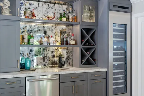$2,995,000 | 16642 Melville Circle, Huntington Beach, CA 92649