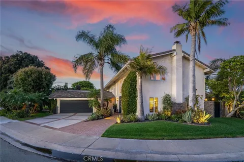 $2,995,000 | 16642 Melville Circle, Huntington Beach, CA 92649