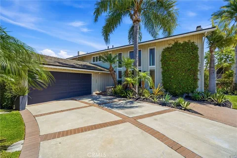 $2,995,000 | 16642 Melville Circle, Huntington Beach, CA 92649
