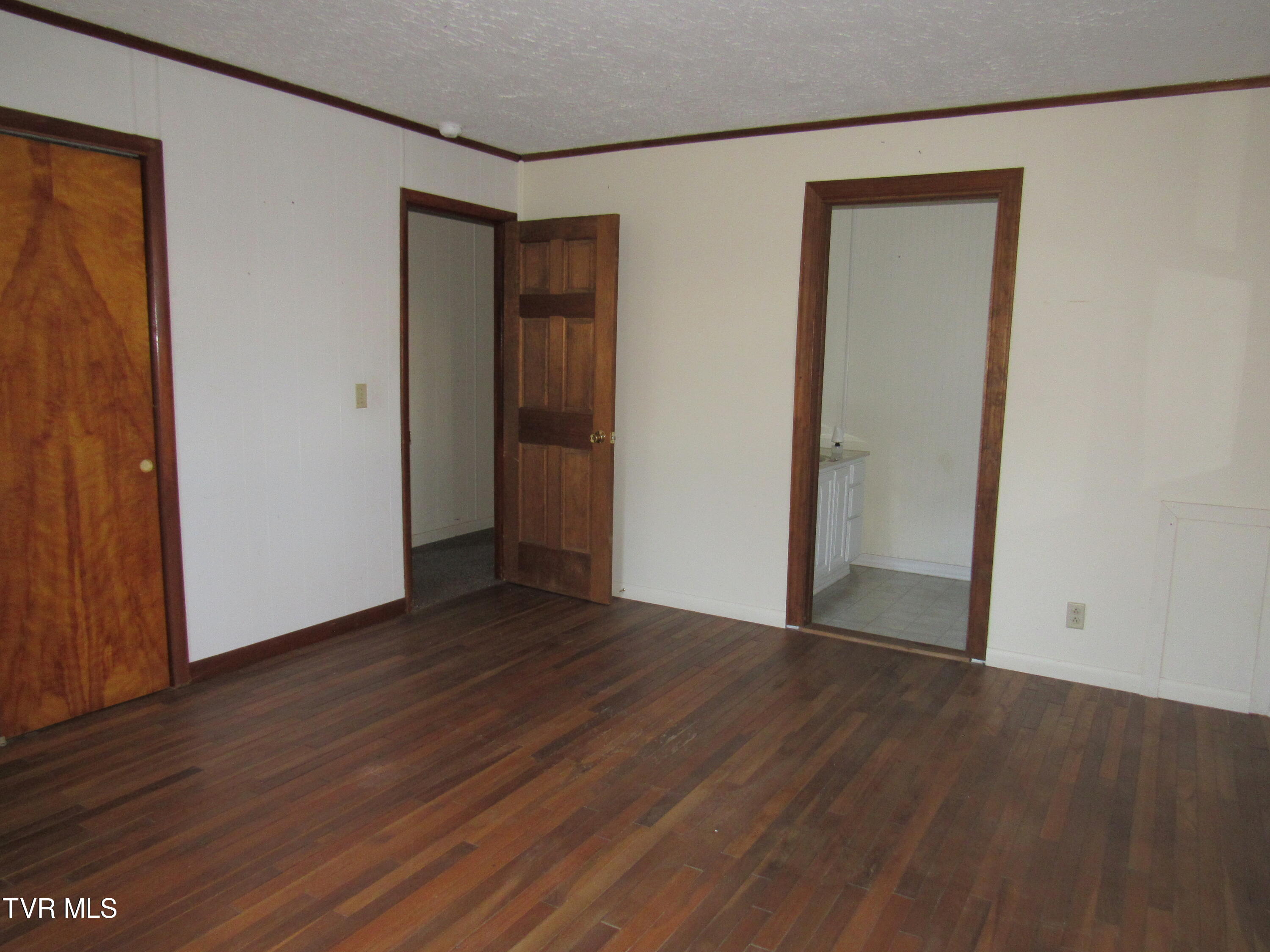 1186 Hamilton Town Road Coeburn, VA 24230 - Photo 29 of 68 IMG_1422