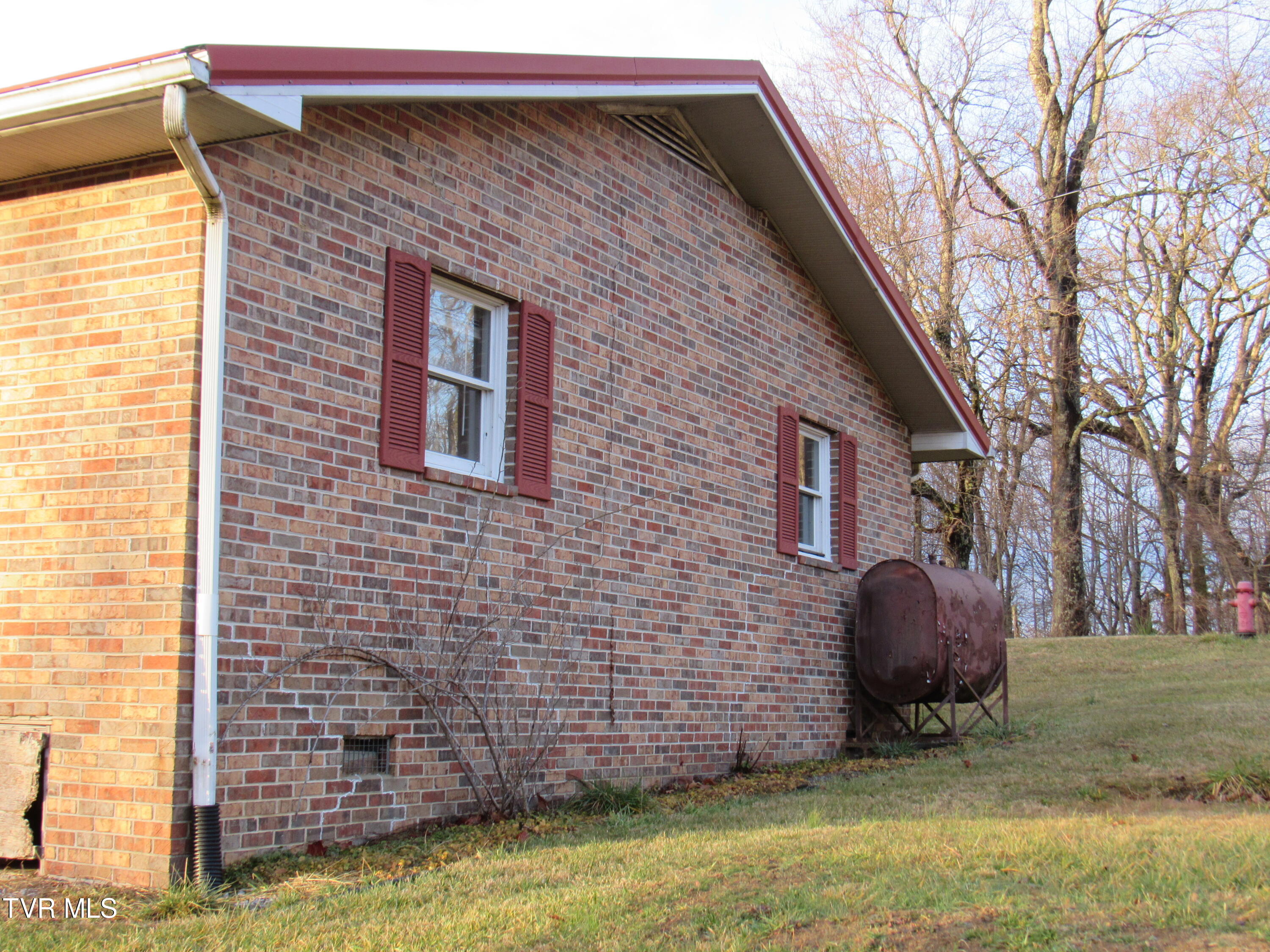 1186 Hamilton Town Road Coeburn, VA 24230 - Photo 41 of 68 IMG_1381