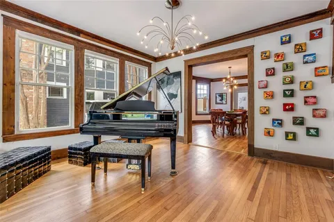 $1,150,000 | 4933 Victor Street, Dallas, TX 75214