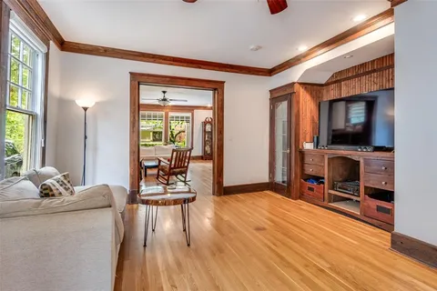 $1,150,000 | 4933 Victor Street, Dallas, TX 75214