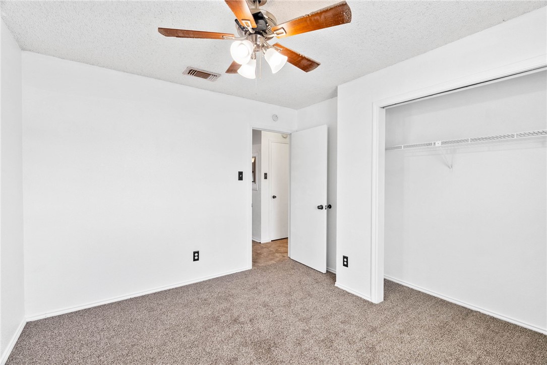 6702 Everhart Road, Unit G105 Corpus Christi, TX 78413 - Photo 12 of 17 a view of an empty room