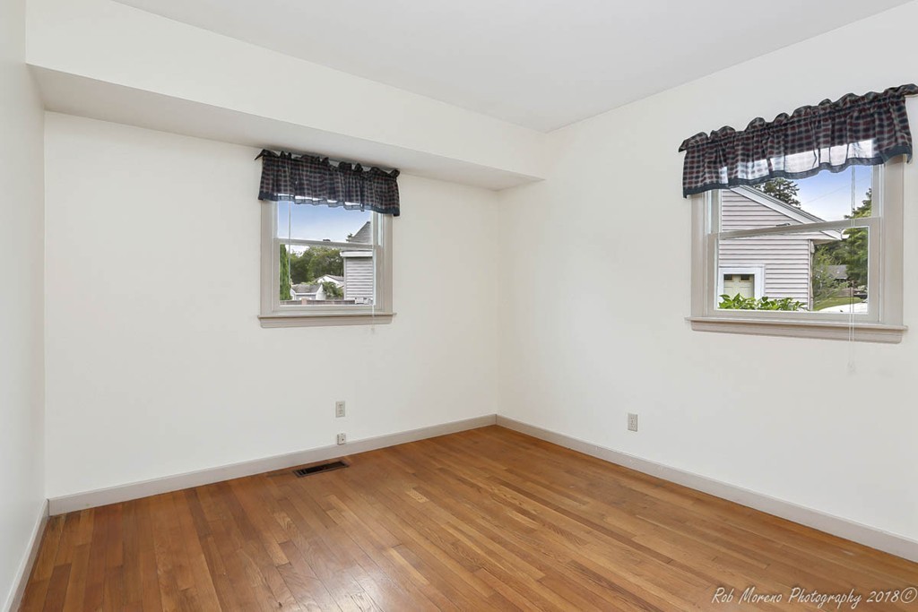 7 Appletree Road Danvers, MA 01923 - Photo 12 of 22 Gallery Image 12