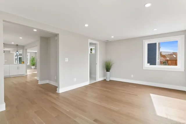 $850,000 | 44 Beachland Avenue, Milford, CT 06460