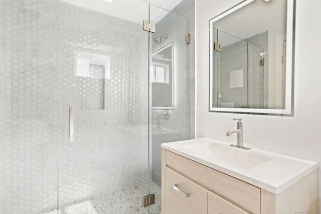 $850,000 | 44 Beachland Avenue, Milford, CT 06460