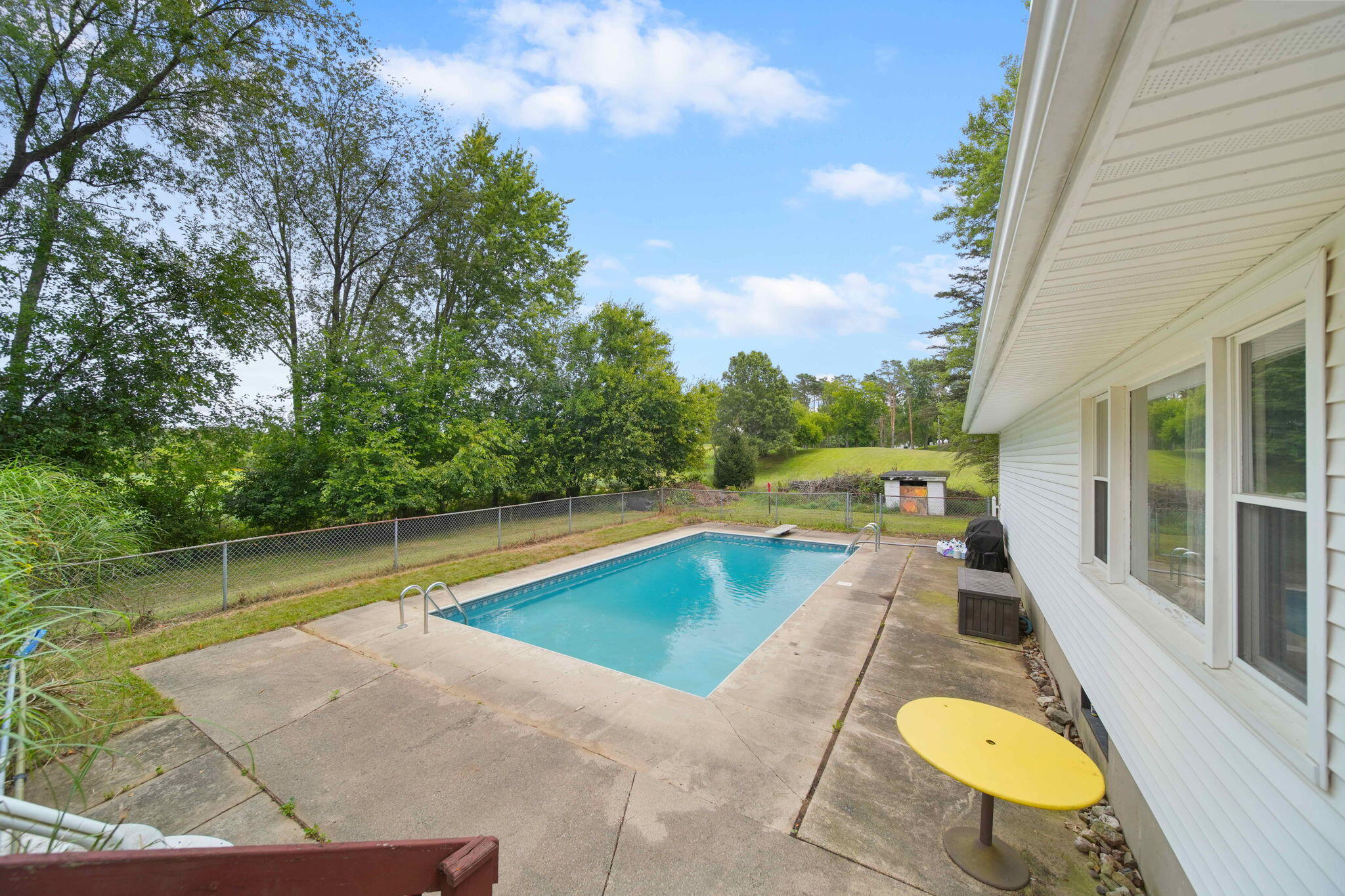 14170 Erie Road Albion, MI 49224 - Photo 8 of 34 37-web-or-mls-DSC02388