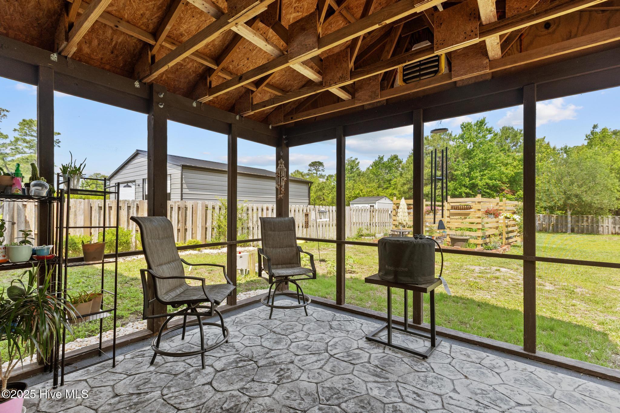 134 Inverness Drive Hubert, NC 28539 - Photo 29 of 43 Screened in Porch