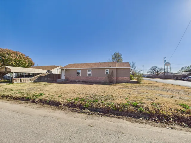 $125,000 | 1100 East Kingsmill Avenue, Pampa, TX 79065