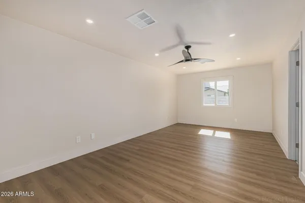 $615,000 | 3515 East Winchcomb Drive, Phoenix, AZ 85032