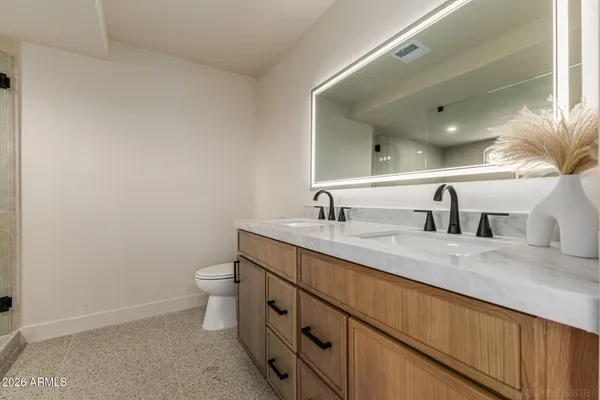 $615,000 | 3515 East Winchcomb Drive, Phoenix, AZ 85032