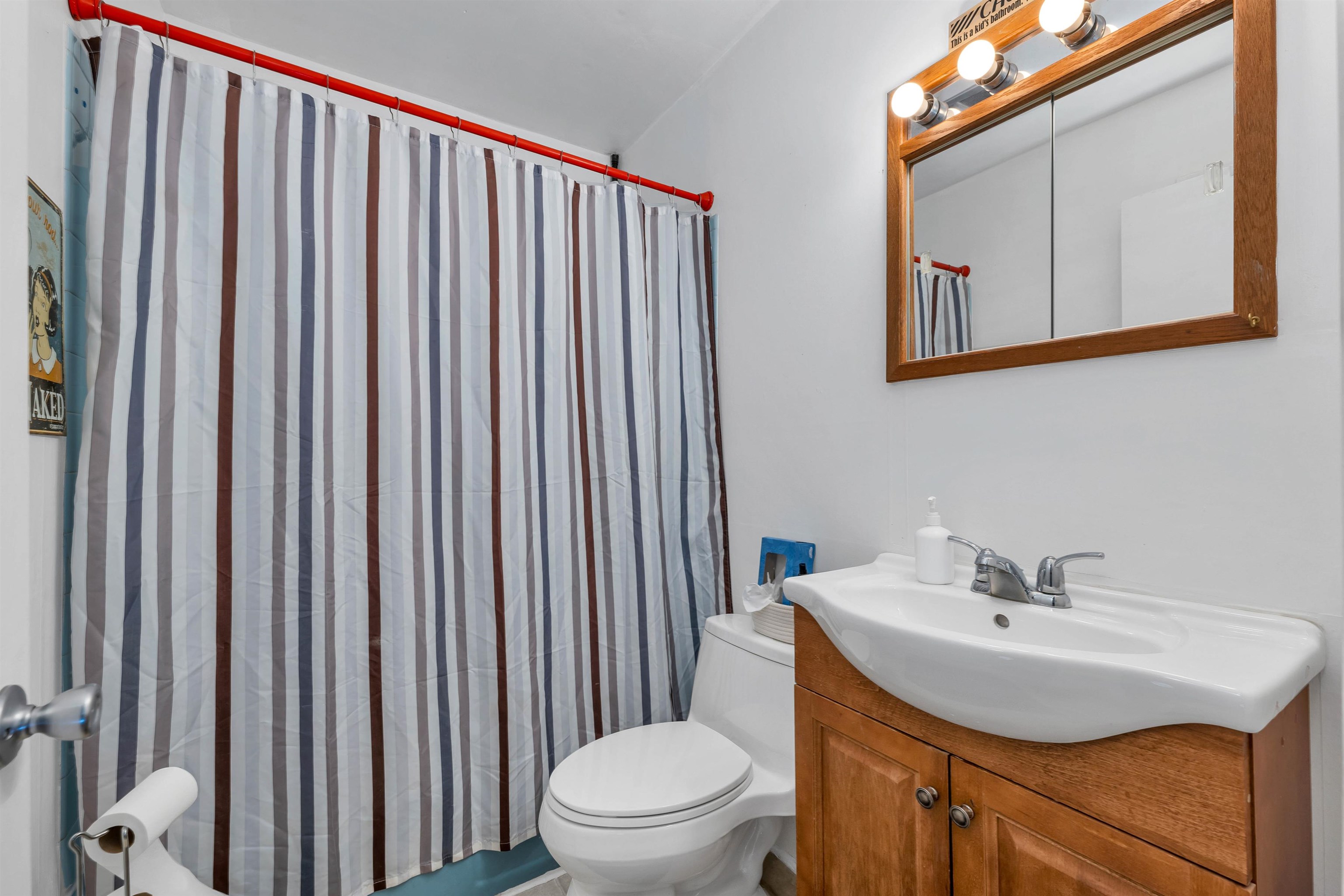77 Tuftonboro Neck Road Tuftonboro, NH 03853 - Photo 13 of 29 Gallery Image 13