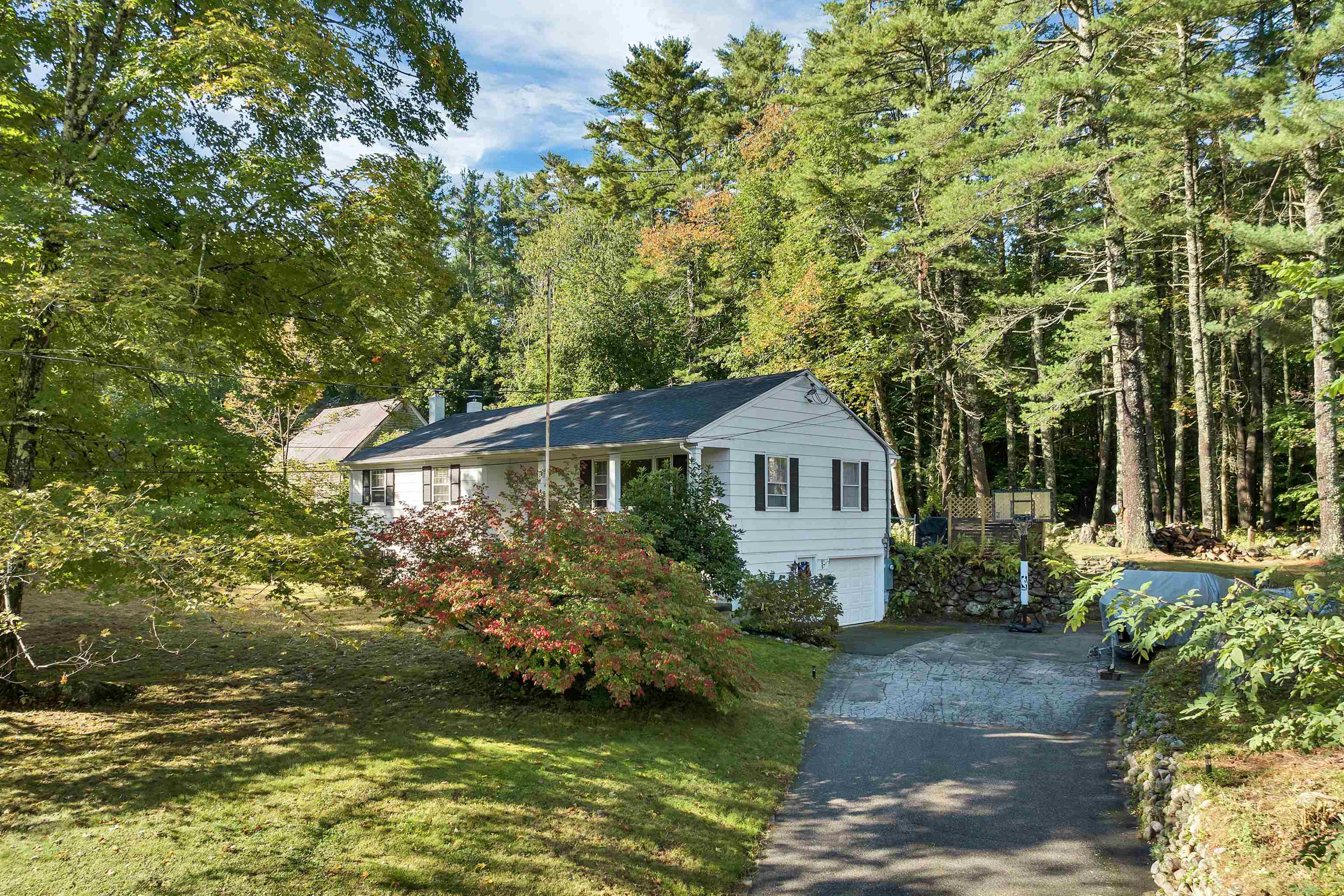 77 Tuftonboro Neck Road Tuftonboro, NH 03853 - Photo 25 of 29 Gallery Image 25