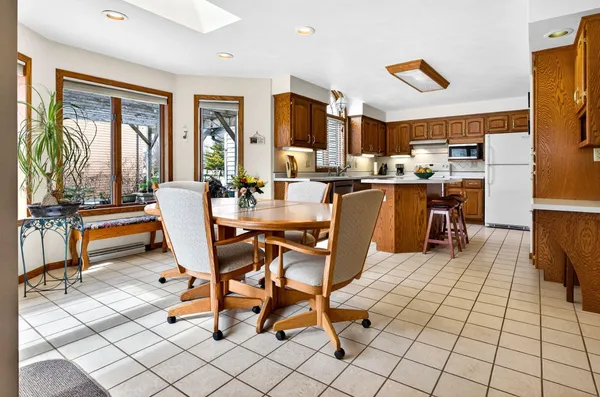 $515,000 | 1305 Orchard Court, Neenah, WI 54956