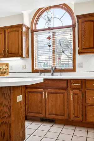 $515,000 | 1305 Orchard Court, Neenah, WI 54956
