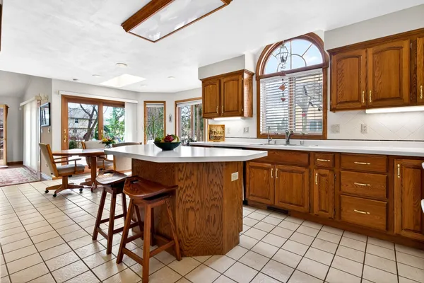 $515,000 | 1305 Orchard Court, Neenah, WI 54956