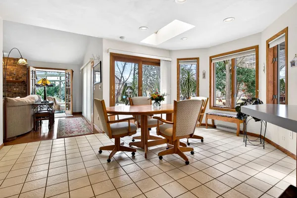 $515,000 | 1305 Orchard Court, Neenah, WI 54956