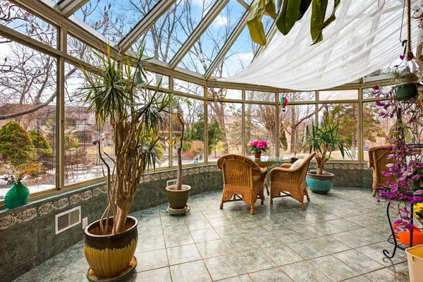 $515,000 | 1305 Orchard Court, Neenah, WI 54956