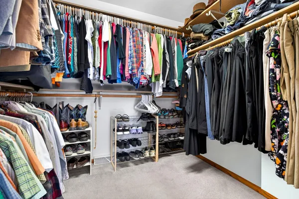 $515,000 | 1305 Orchard Court, Neenah, WI 54956