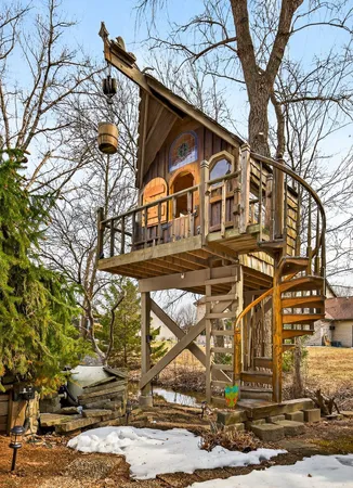 $515,000 | 1305 Orchard Court, Neenah, WI 54956