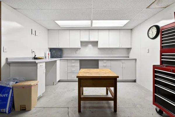 $515,000 | 1305 Orchard Court, Neenah, WI 54956