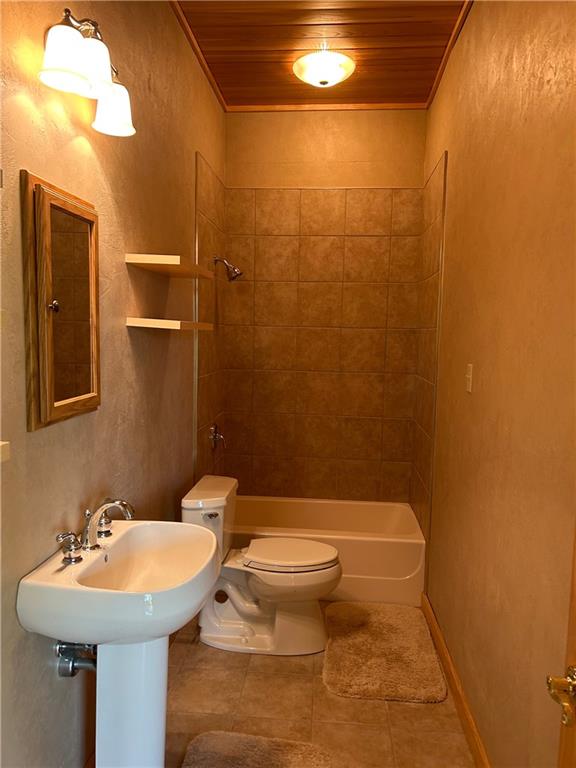 1004 Old Ridge Road Avella, PA 15312 - Photo 8 of 11